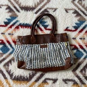 Joyn India Shoulder Bag